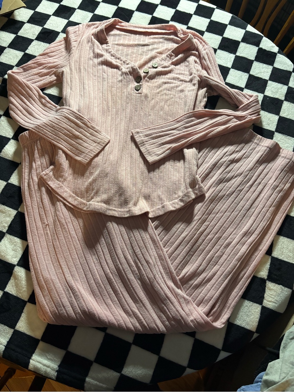 Size large baby pink ribbed thin pj set